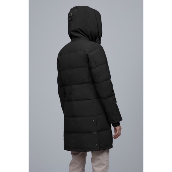 *SOLD* Authentic Canada Goose Shelburne parka EUC - Picture 3 of 9